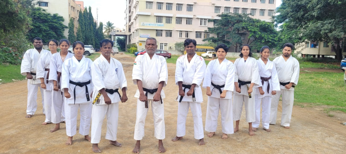 Oyama Instructor Team